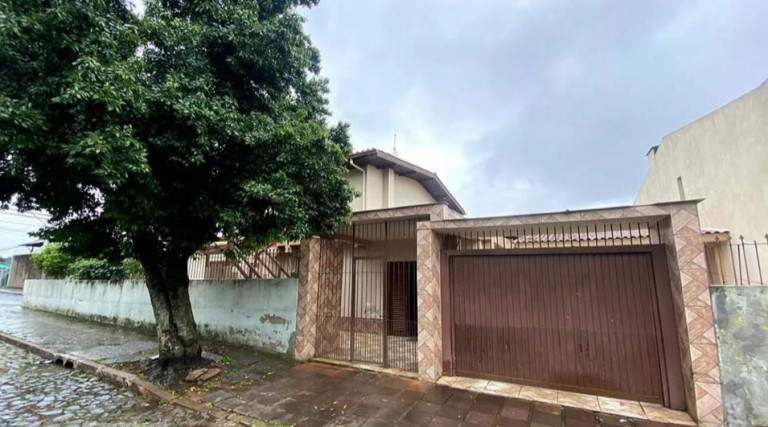 Imagem Sobrado com 5 Quartos à Venda, 238 m² em Canudos - Novo Hamburgo