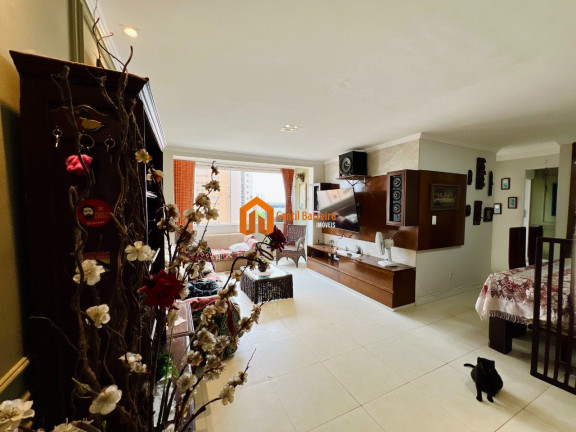 Apartamento com 4 Quartos à Venda,  em Varjota - Fortaleza