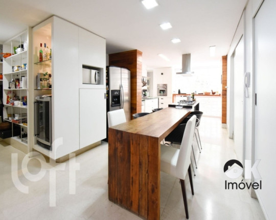 Imagem Apartamento com 3 Quartos à Venda, 237 m² em Higienópolis - São Paulo Imagem Apartamento com 3 Quartos à Venda, 237 m² em Higienópolis - São Paulo