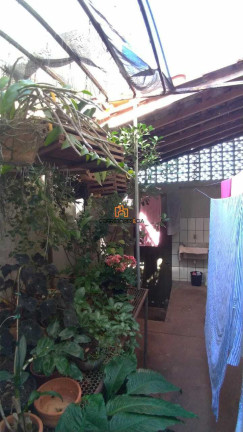 Imagem Casa com 5 Quartos à Venda, 220 m² em Sumarezinho - Ribeirão Preto Imagem Casa com 5 Quartos à Venda, 220 m² em Sumarezinho - Ribeirão Preto