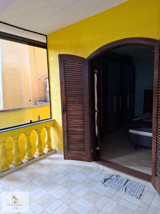 Imagem Casa com 3 Quartos à Venda, 145 m² em Helena Maria - Osasco Imagem Casa com 3 Quartos à Venda, 145 m² em Helena Maria - Osasco