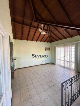 Imagem Casa com 4 Quartos à Venda, 360 m² em Piratininga - Niterói