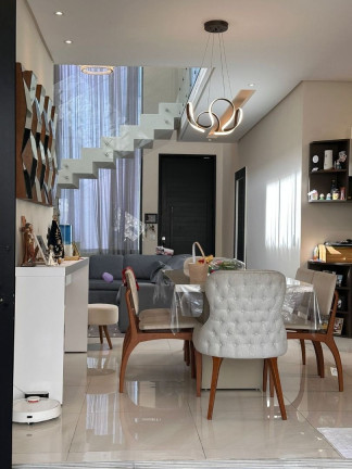 Imagem Chácara com 4 Quartos à Venda, 200 m² em Jardim Crystal Park - Jacareí Imagem Chácara com 4 Quartos à Venda, 200 m² em Jardim Crystal Park - Jacareí