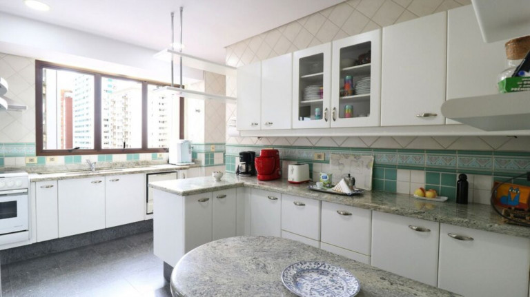 Imagem Imóvel com 3 Quartos à Venda, 165 m² em Itaim Bibi - São Paulo