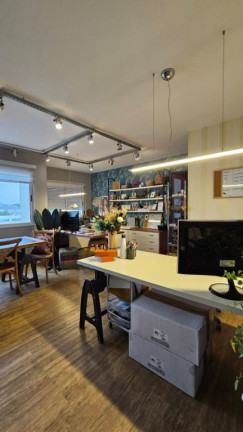 Imagem Apartamento com 2 Quartos à Venda, 70 m² em Vila Ipiranga - Porto Alegre