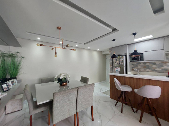 Imagem Apartamento com 3 Quartos à Venda, 75 m² em  Capão Raso - Curitiba