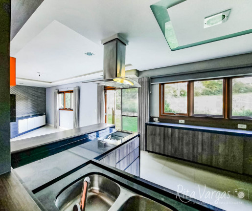 Imagem Imóvel com 2 Quartos à Venda, 154 m² em São Lucas - Viamão Imagem Imóvel com 2 Quartos à Venda, 154 m² em São Lucas - Viamão