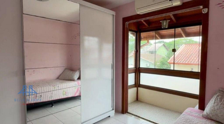 Imagem Casa com 5 Quartos à Venda, 290 m² em Vargem Grande - Florianópolis