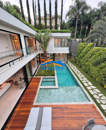 Casa com 6 Quartos à Venda, 1.027 m² em Tamboré - Santana De Parnaíba