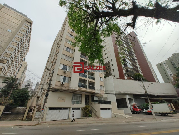 Apartamento com 3 Quartos à Venda, 117 m² em Centro - Florianópolis