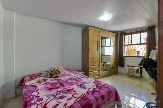 Imagem Imóvel com 11 Quartos à Venda, em Santa Tereza - Porto Alegre Imagem Imóvel com 11 Quartos à Venda, em Santa Tereza - Porto Alegre