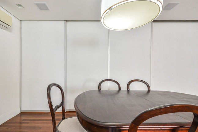 Imagem Apartamento com 2 Quartos à Venda, 129 m² em Itaim - São Paulo Imagem Apartamento com 2 Quartos à Venda, 129 m² em Itaim - São Paulo