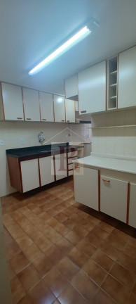 Imagem Imóvel com 2 Quartos à Venda, 80 m² em Icaraí - Niterói Imagem Imóvel com 2 Quartos à Venda, 80 m² em Icaraí - Niterói