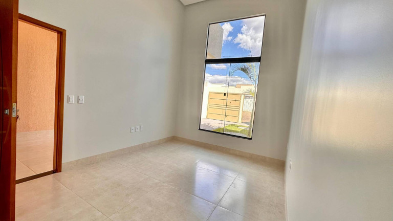 Imagem Casa com 3 Quartos à Venda, 97 m² em Residencial Primavera - Caldas Novas Imagem Casa com 3 Quartos à Venda, 97 m² em Residencial Primavera - Caldas Novas