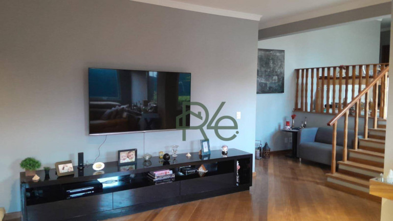 Imagem Casa com 3 Quartos à Venda, 244 m² em Reserva Vale Verde - Cotia Imagem Casa com 3 Quartos à Venda, 244 m² em Reserva Vale Verde - Cotia
