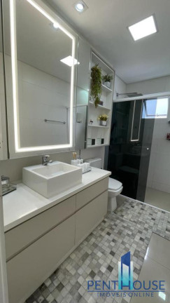 Imagem Apartamento com 3 Quartos à Venda, 140 m² em Centro - Balneário Camboriú Imagem Apartamento com 3 Quartos à Venda, 140 m² em Centro - Balneário Camboriú