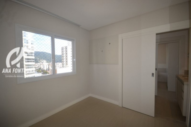 Imagem Apartamento com 4 Quartos à Venda, 136 m² em Centro - Balneário Camboriú Imagem Apartamento com 4 Quartos à Venda, 136 m² em Centro - Balneário Camboriú