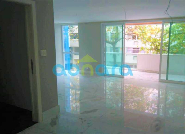 Imagem Cobertura com 3 Quartos à Venda, 270 m² em Ipanema - Rio De Janeiro Imagem Cobertura com 3 Quartos à Venda, 270 m² em Ipanema - Rio De Janeiro