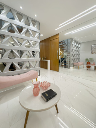 Casa com 3 Quartos à Venda, 150 m² em Morada De Laranjeiras - Serra