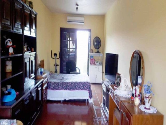 Imagem Casa com 4 Quartos à Venda, 199 m² em Parque Da Matriz - Cachoeirinha Imagem Casa com 4 Quartos à Venda, 199 m² em Parque Da Matriz - Cachoeirinha
