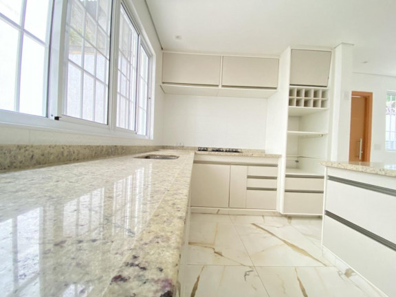 Imagem Casa com 3 Quartos à Venda, 150 m² em Jardim Miriam - Guarulhos Imagem Casa com 3 Quartos à Venda, 150 m² em Jardim Miriam - Guarulhos