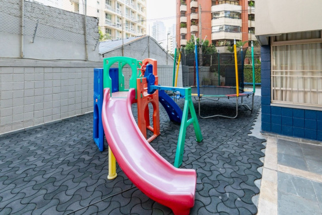 Imagem Apartamento com 3 Quartos à Venda, 121 m² em Moema - São Paulo Imagem Apartamento com 3 Quartos à Venda, 121 m² em Moema - São Paulo