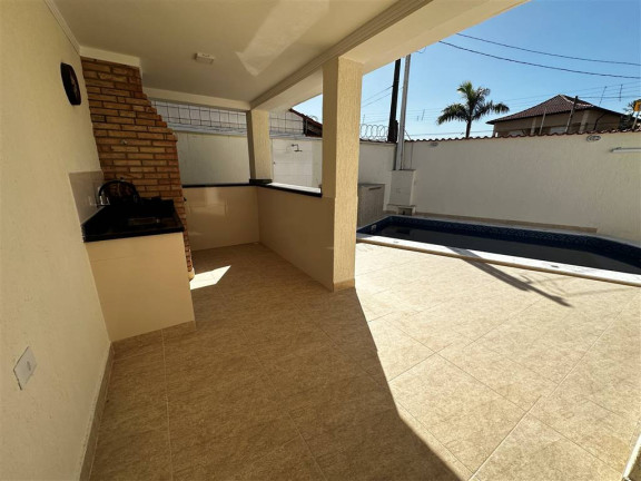 Imagem Casa com 3 Quartos à Venda, 160 m² em Solemar - Praia Grande Imagem Casa com 3 Quartos à Venda, 160 m² em Solemar - Praia Grande