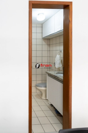 Imagem Sala Comercial à Venda, 42 m² em Centro - Florianópolis Imagem Sala Comercial à Venda, 42 m² em Centro - Florianópolis