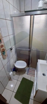 Imagem Casa com 2 Quartos à Venda, 82 m² em Jardim Cristina - Botucatu