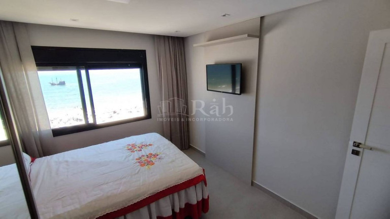 Imagem Apartamento com 3 Quartos para Alugar, 131 m² em Centro - Balneário Camboriú Imagem Apartamento com 3 Quartos para Alugar, 131 m² em Centro - Balneário Camboriú