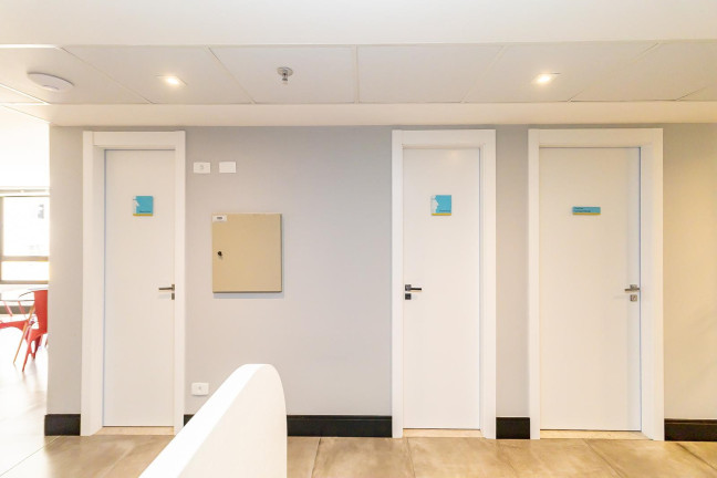 Imagem Kitnet com 1 Quarto à Venda, 32 m² em Centro - Curitiba Imagem Kitnet com 1 Quarto à Venda, 32 m² em Centro - Curitiba