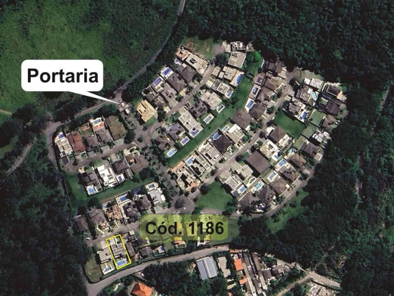 Casa com 3 Quartos à Venda, 280 m² em Pitas - Cotia