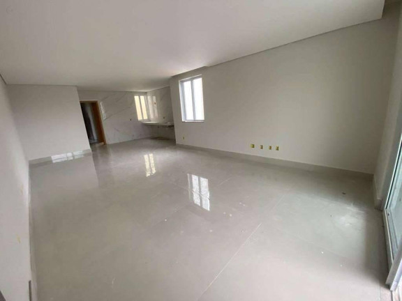 Imagem Apartamento com 3 Quartos à Venda, 210 m²