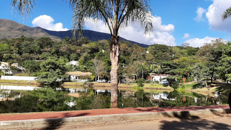 Imagem Casa de Condomínio com 3 Quartos à Venda, 300 m² em Condomínio Retiro Do Chalé - Brumadinho Imagem Casa de Condomínio com 3 Quartos à Venda, 300 m² em Condomínio Retiro Do Chalé - Brumadinho