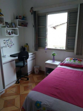 Imagem Sobrado com 3 Quartos à Venda, 150 m² em Centro - Taubaté Imagem Sobrado com 3 Quartos à Venda, 150 m² em Centro - Taubaté