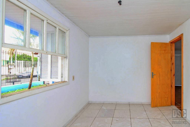 Imagem Casa com 2 Quartos à Venda, 160 m² em Vila Nova - Porto Alegre