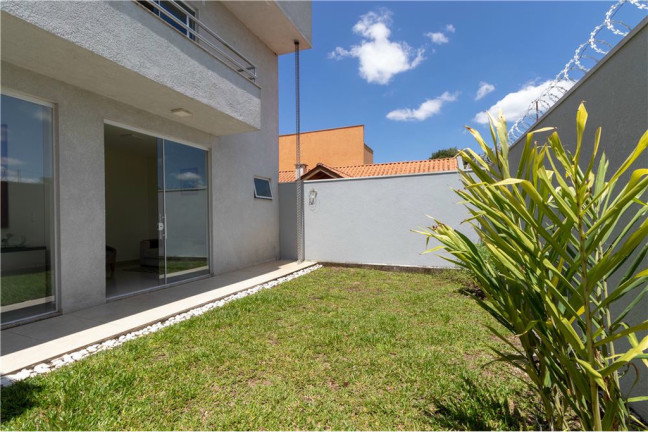 Imagem Casa com 3 Quartos à Venda, 218 m² em Pilarzinho - Curitiba