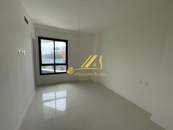 Imagem Imóvel com 4 Quartos à Venda, 275 m² em Ondina - Salvador Imagem Imóvel com 4 Quartos à Venda, 275 m² em Ondina - Salvador