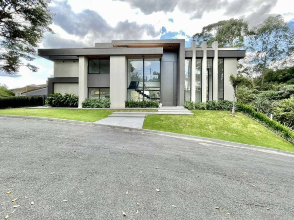 Casa com 4 Quartos à Venda, 724 m² em São Paulo Ii - Cotia