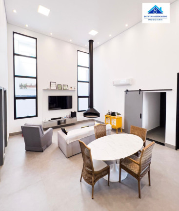 Imagem Casa com 3 Quartos à Venda, 229 m² em Swiss Park - Campinas Imagem Casa com 3 Quartos à Venda, 229 m² em Swiss Park - Campinas