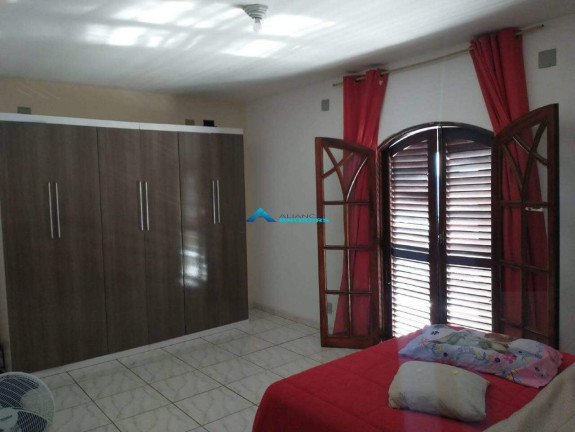 Imagem Casa com 3 Quartos à Venda, 229 m² em Jardim Mirante - Várzea Paulista