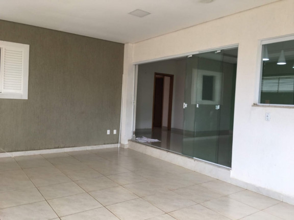 Imagem Casa com 3 Quartos à Venda, 250 m² em Agudos Imagem Casa com 3 Quartos à Venda, 250 m² em Agudos
