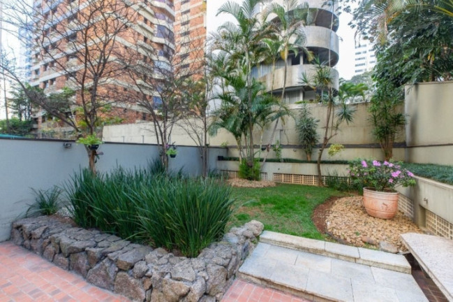 Imagem Apartamento com 1 Quarto à Venda, 42 m² em Vila Nova Conceição - São Paulo Imagem Apartamento com 1 Quarto à Venda, 42 m² em Vila Nova Conceição - São Paulo
