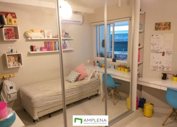 Imagem Apartamento com 3 Quartos à Venda, 137 m² em Lagoa - Rio De Janeiro Imagem Apartamento com 3 Quartos à Venda, 137 m² em Lagoa - Rio De Janeiro