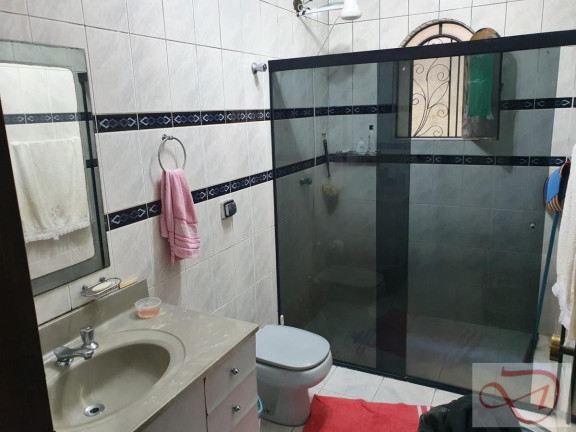 Imagem Sobrado com 5 Quartos à Venda, 242 m² em Vila Curuçá - Santo André