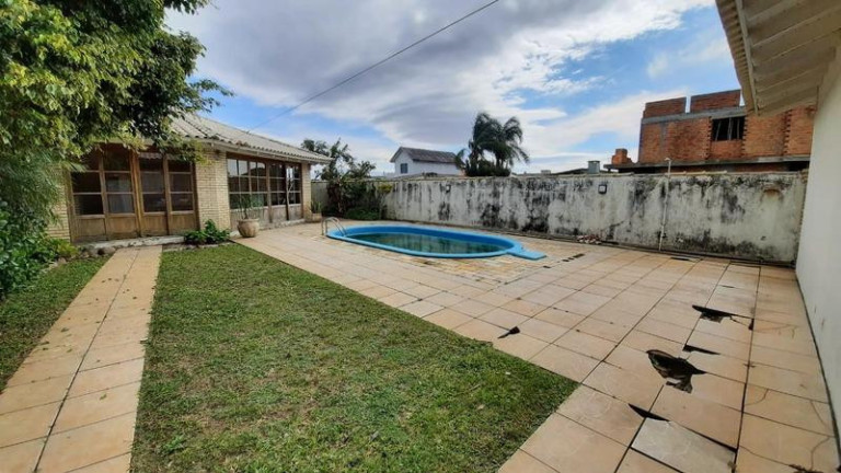 Imagem Sobrado com 4 Quartos à Venda, 280 m² em Centro - Xangri-la Imagem Sobrado com 4 Quartos à Venda, 280 m² em Centro - Xangri-la