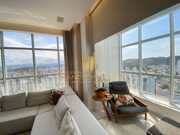 Imagem Apartamento com 3 Quartos à Venda, 152 m² em Centro - Balneário Camboriú Imagem Apartamento com 3 Quartos à Venda, 152 m² em Centro - Balneário Camboriú