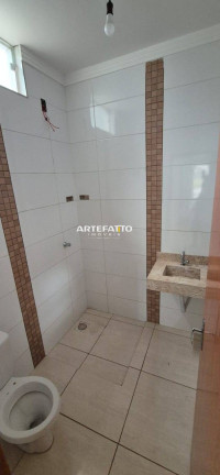 Imagem Casa com 2 Quartos à Venda, 125 m²