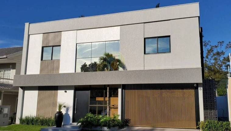 Imagem Casa com 4 Quartos à Venda, 250 m² em Barra - Balneário Camboriú