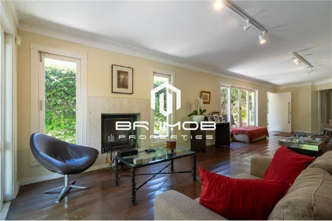 Imagem Casa com 5 Quartos à Venda, 360 m² em Morumbi - São Paulo Imagem Casa com 5 Quartos à Venda, 360 m² em Morumbi - São Paulo